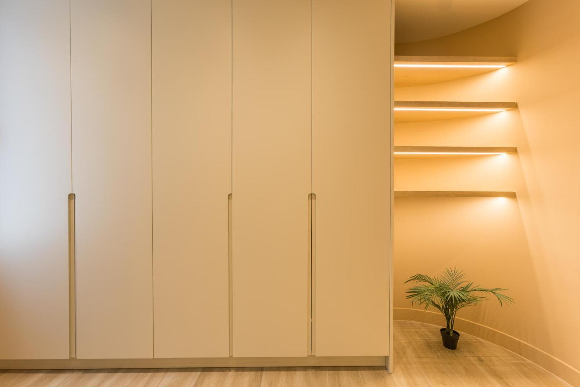 The Mediterranean Suites Piraeus Exterior photo