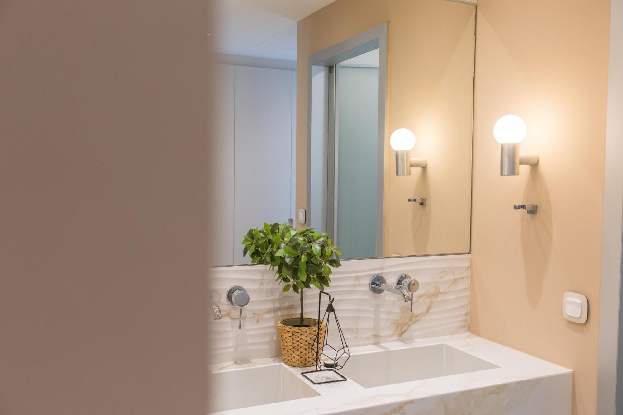 The Mediterranean Suites Piraeus Exterior photo