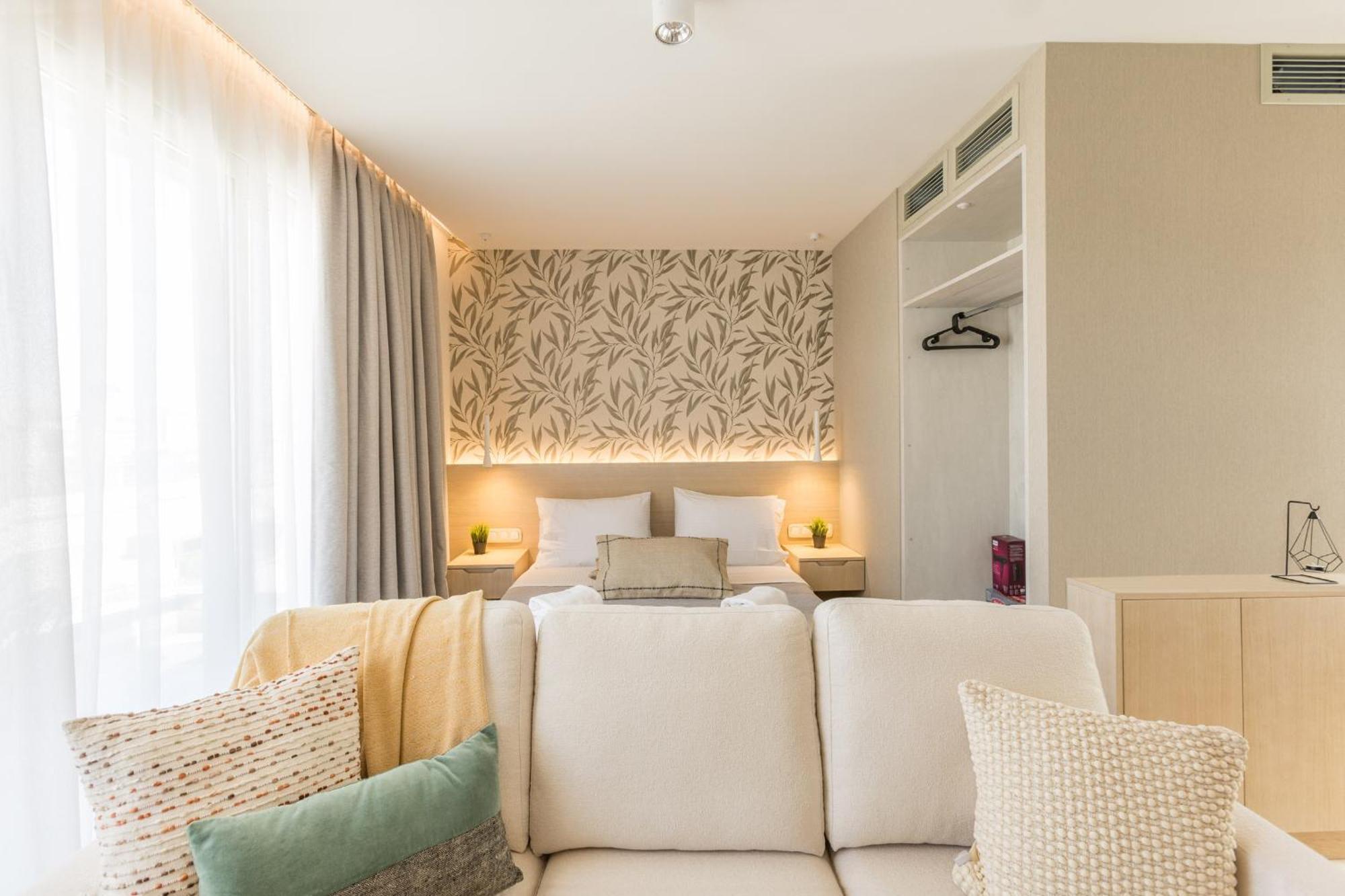 The Mediterranean Suites Piraeus Exterior photo